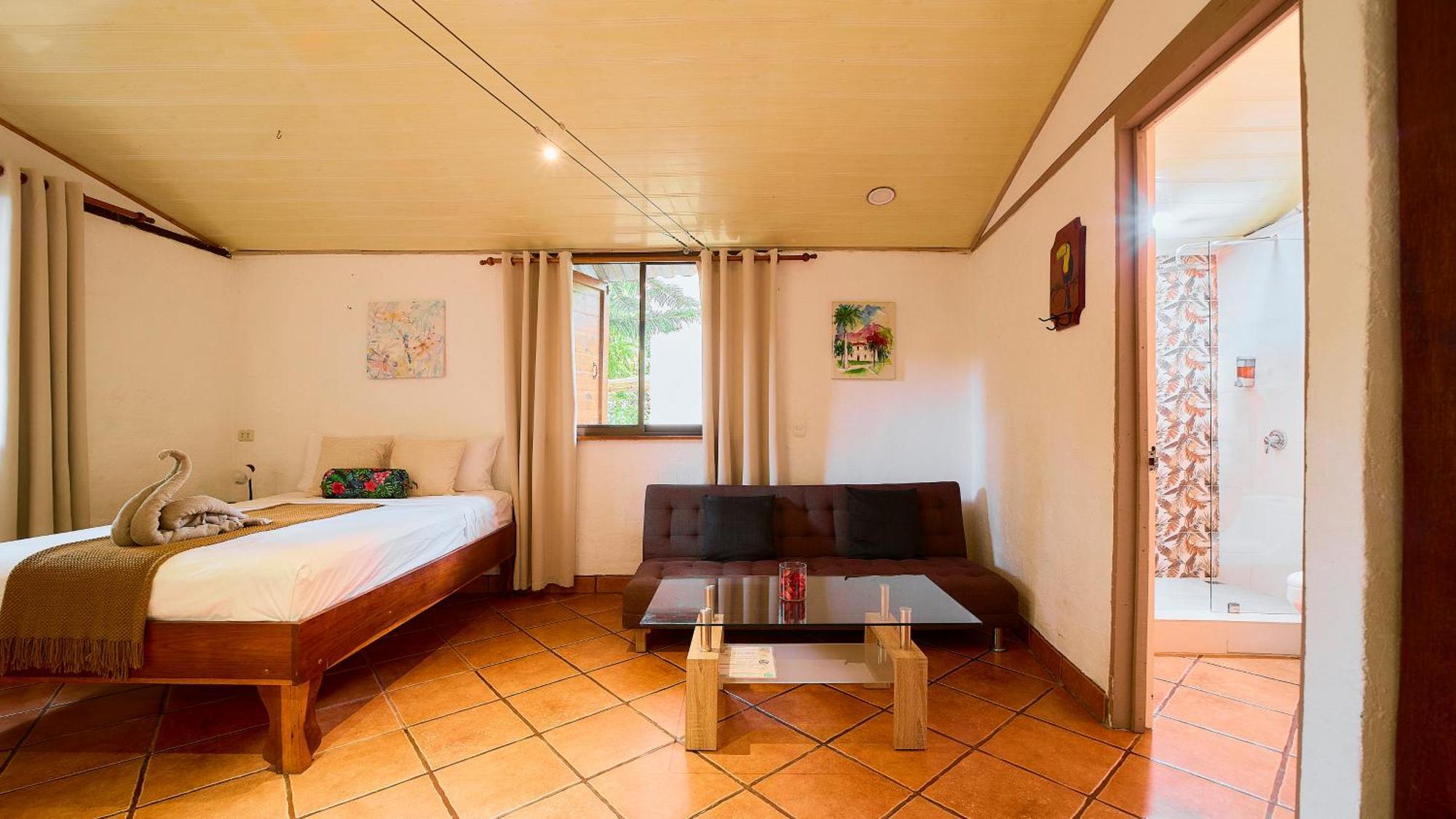 Cabinas Montesol Puerto Viejo de Talamanca エクステリア 写真
